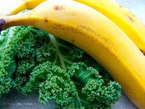 Kale and banana smoothie